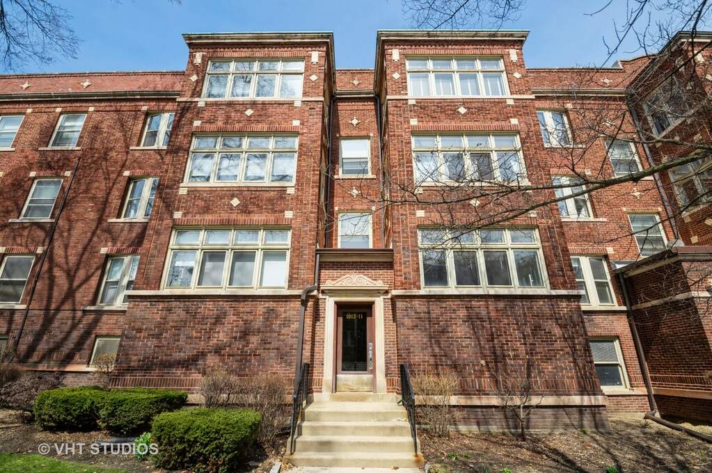1011 Washington Street #1 property in Evanston