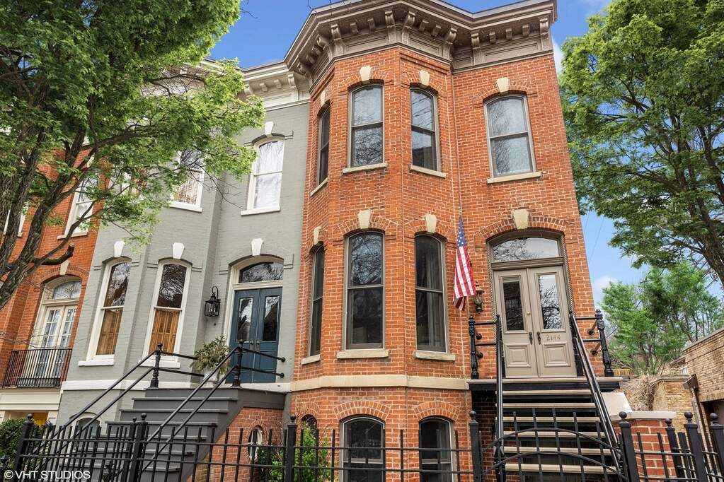 2144 N Dayton Street property in Chicago