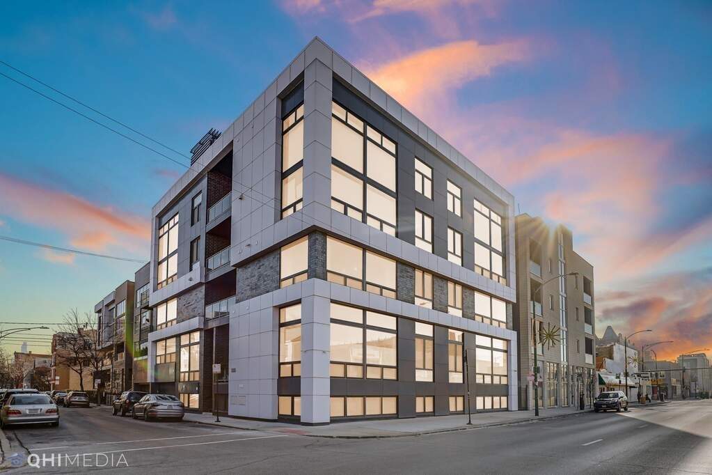 1555 W Fry Street #103 property in Chicago