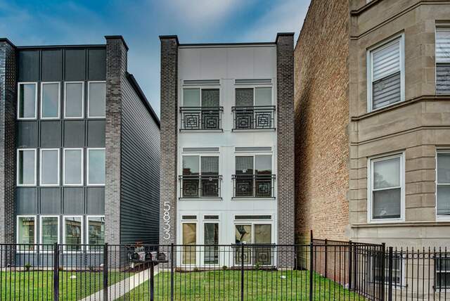 5831 S Calumet Avenue #2 property in Chicago