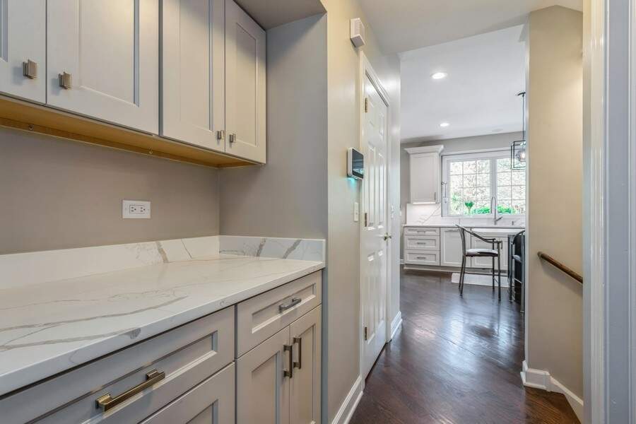 Designer kitchen and refined entertaining spaces