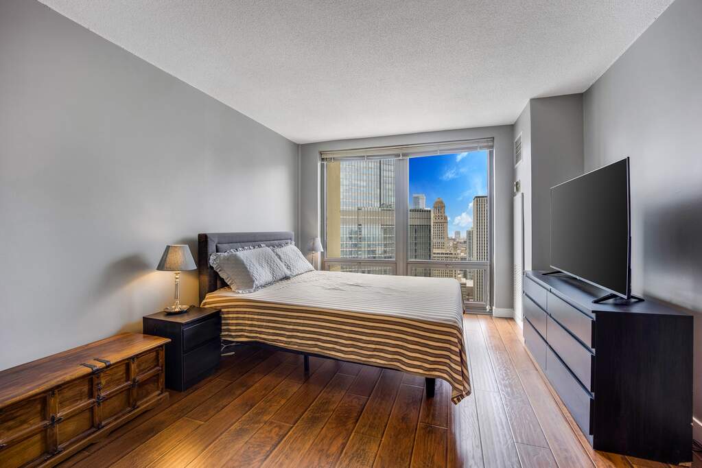 Private full-floor residence detail at Park Tower