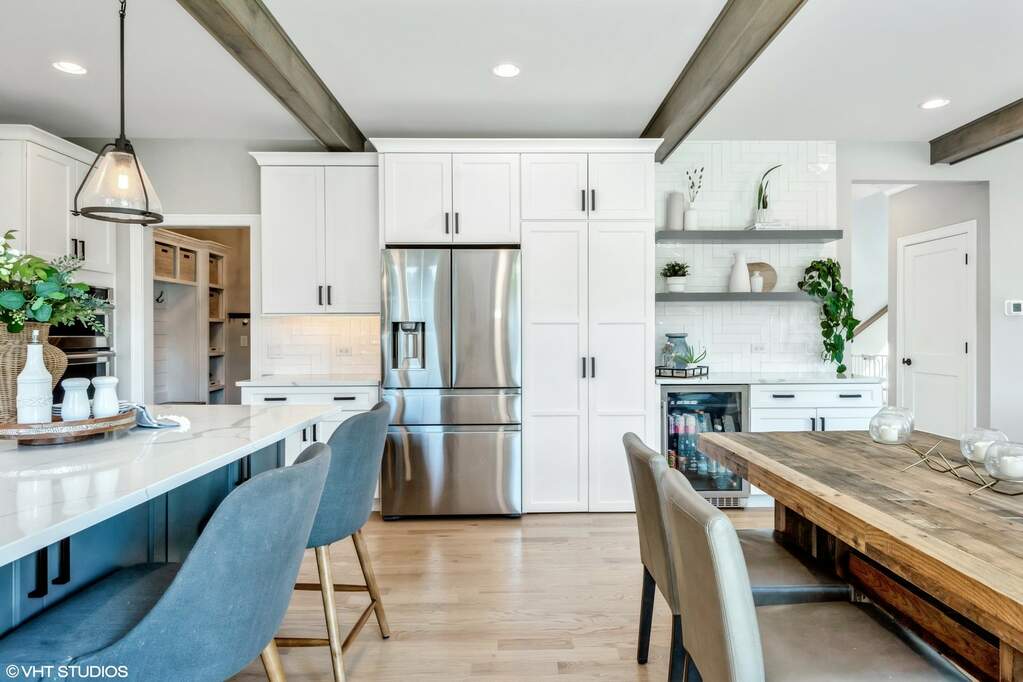 Private full-floor residence detail at Park Tower