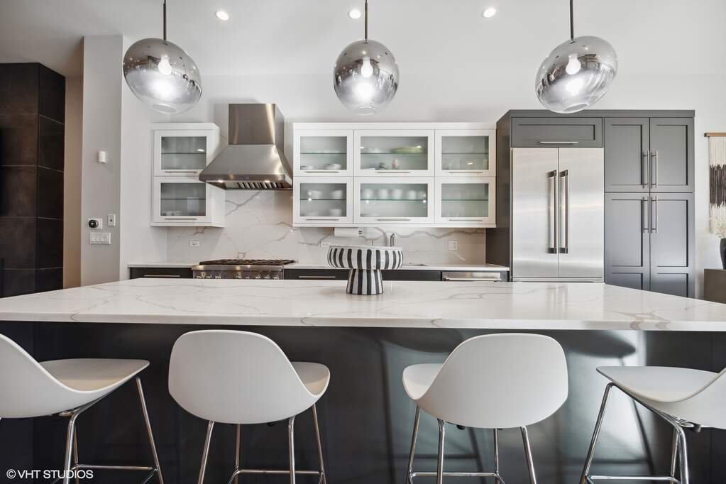 Park Tower penthouse interior at 800 North Michigan Avenue