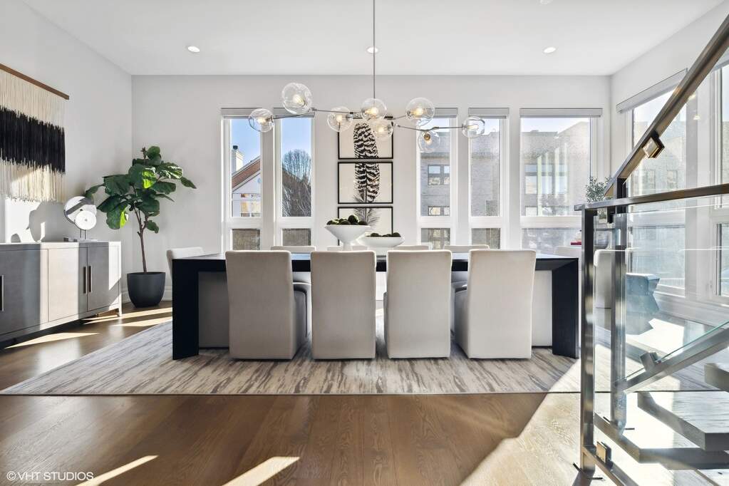 Private full-floor residence detail at Park Tower