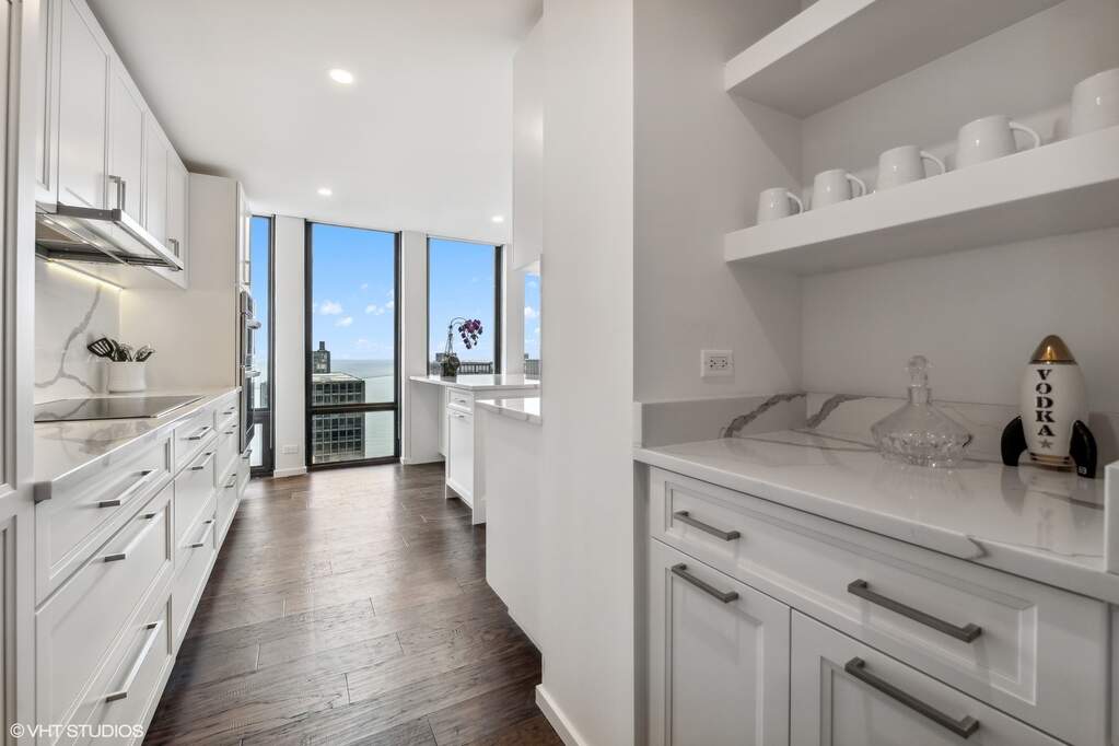 Luxury living space with panoramic Chicago views