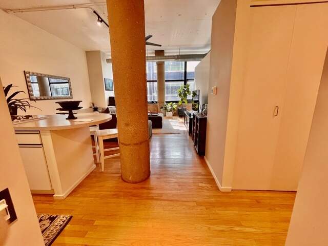 Private full-floor residence detail at Park Tower