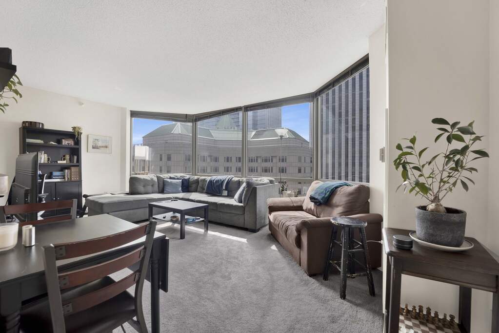 Luxury living space with panoramic Chicago views