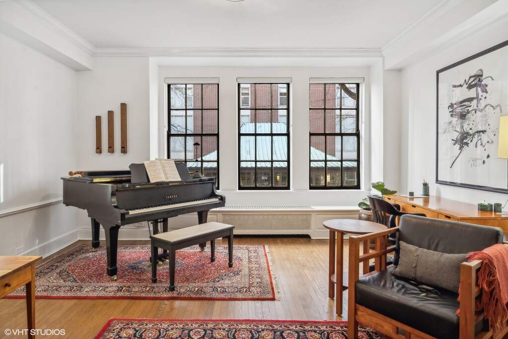 Private full-floor residence detail at Park Tower