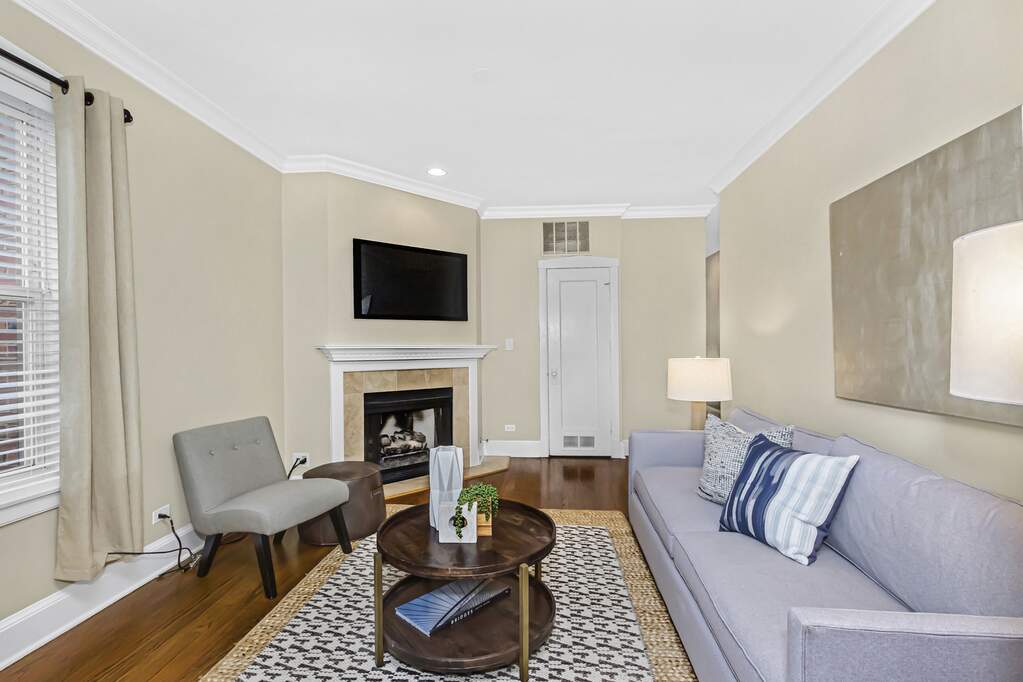 Park Tower penthouse interior at 800 North Michigan Avenue