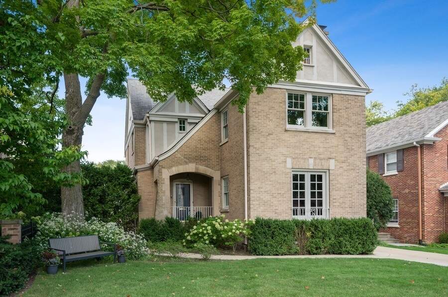 729 Maclean Avenue property in Kenilworth