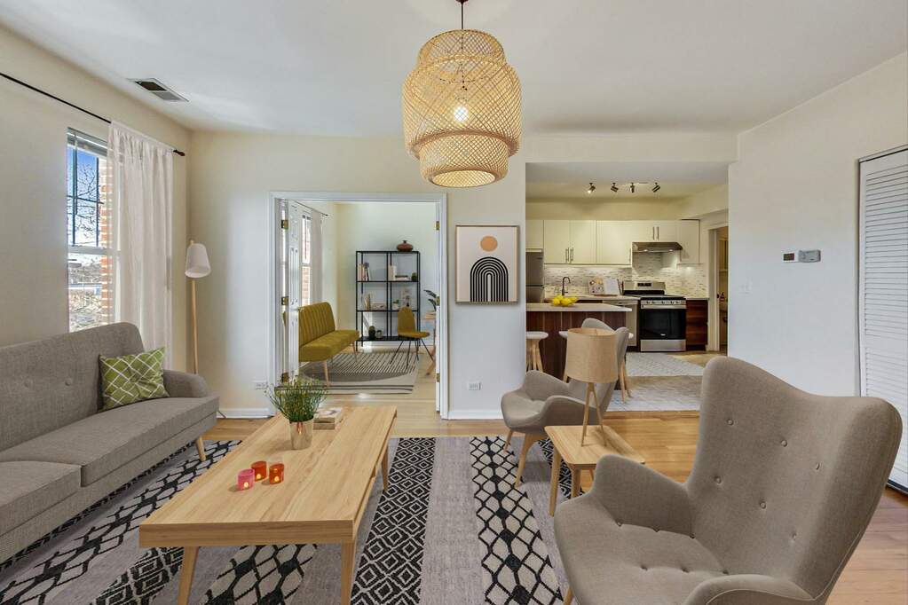 Designer kitchen and refined entertaining spaces