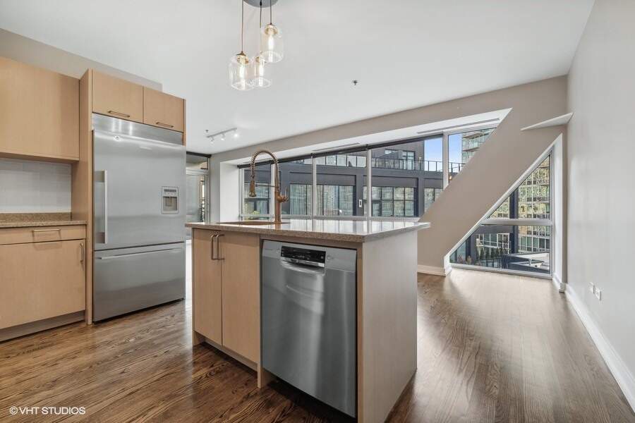 Private full-floor residence detail at Park Tower