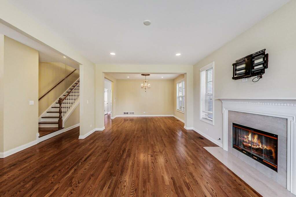 Luxury living space with panoramic Chicago views