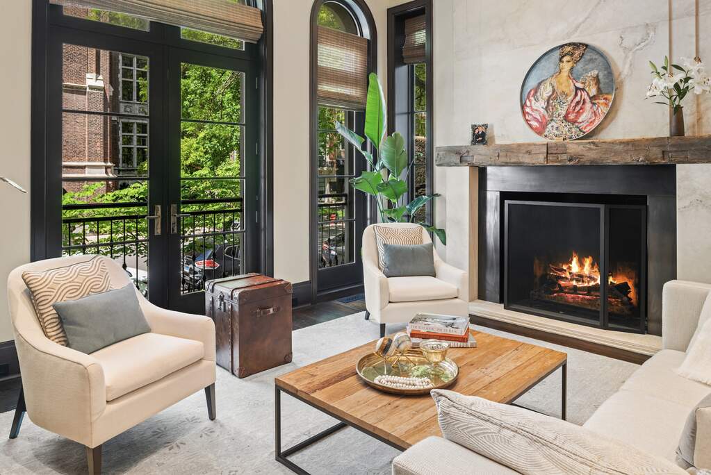 Park Tower penthouse interior at 800 North Michigan Avenue