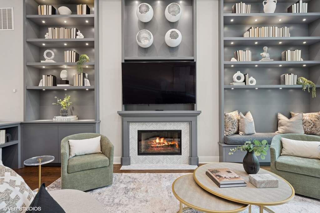 Private full-floor residence detail at Park Tower