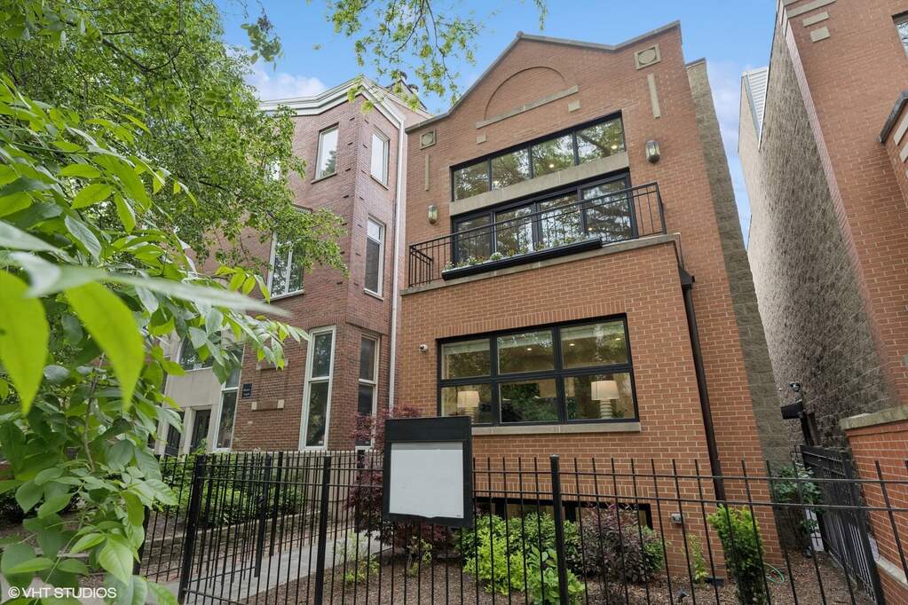 1048 W Webster Avenue property in Chicago