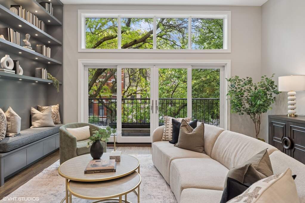 Designer kitchen and refined entertaining spaces