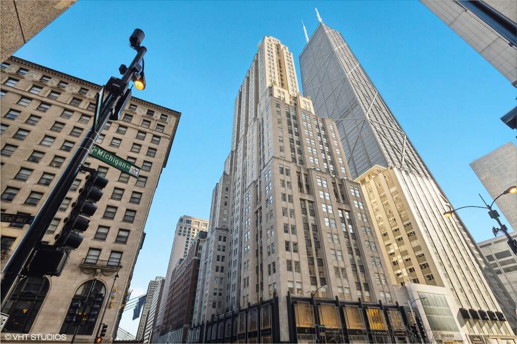 159 E Walton Place #32A property in Chicago