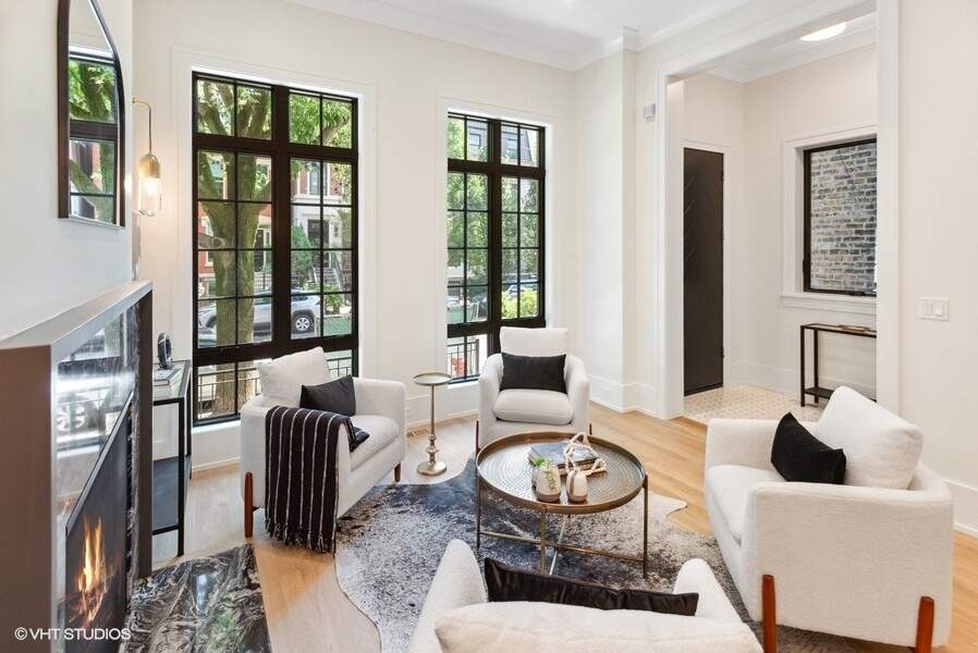Luxury living space with panoramic Chicago views