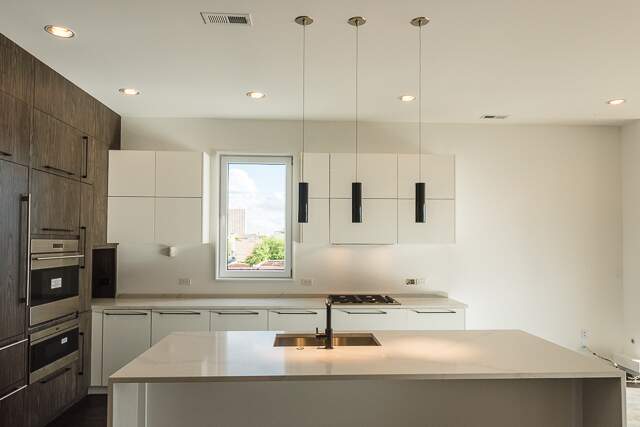 Private full-floor residence detail at Park Tower