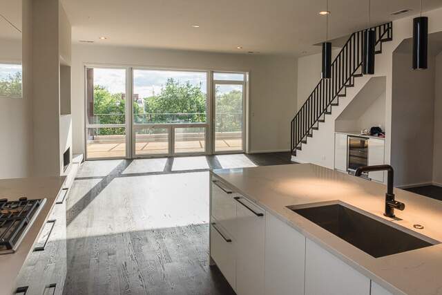 Luxury living space with panoramic Chicago views