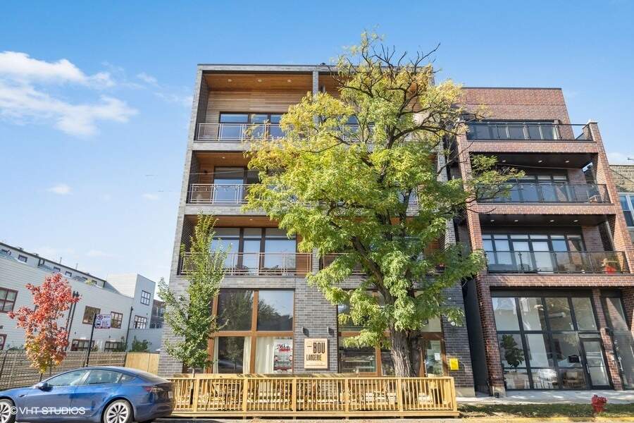 934 N California Avenue #4S property in Chicago