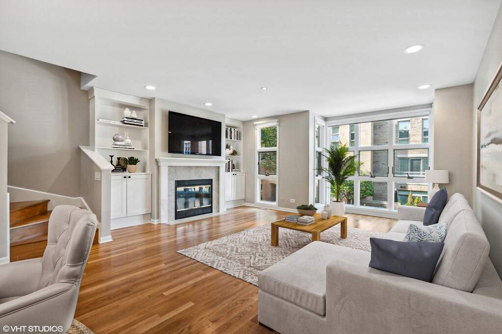 Park Tower penthouse interior at 800 North Michigan Avenue