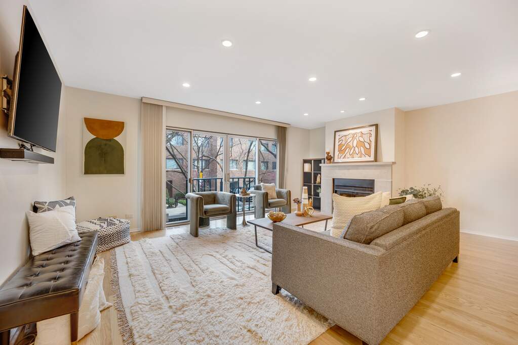 Luxury living space with panoramic Chicago views