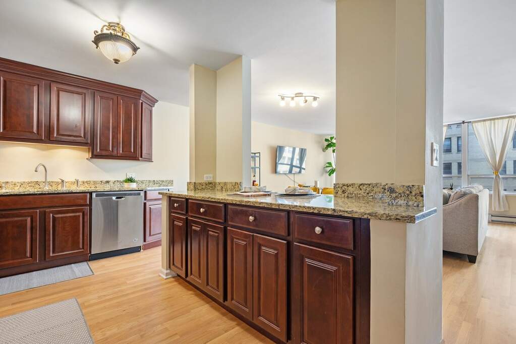 Private full-floor residence detail at Park Tower