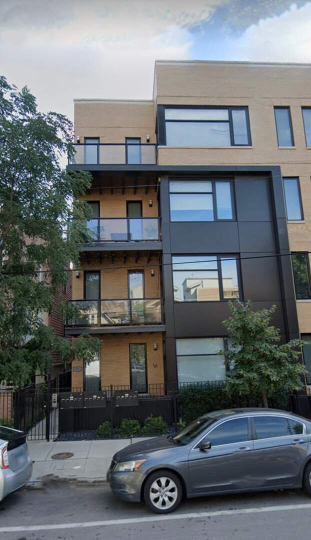 1841 N California Avenue #4B property in Chicago