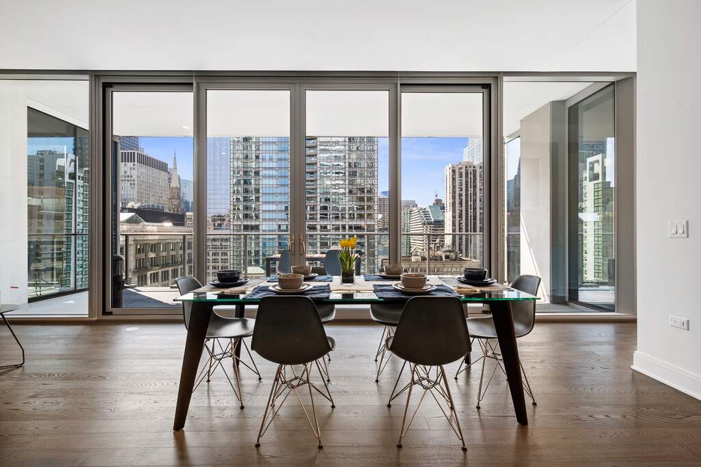 Penthouse bedroom suite overlooking Chicago