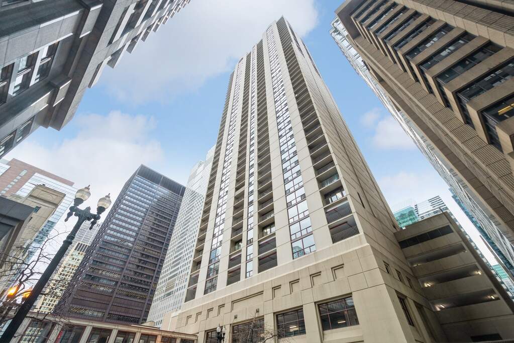 200 N Dearborn Street #1103 property in Chicago