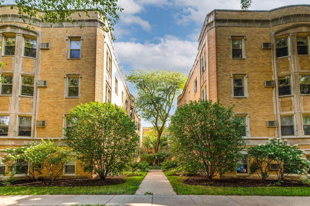 827.5 Forest Avenue #2N property in Evanston