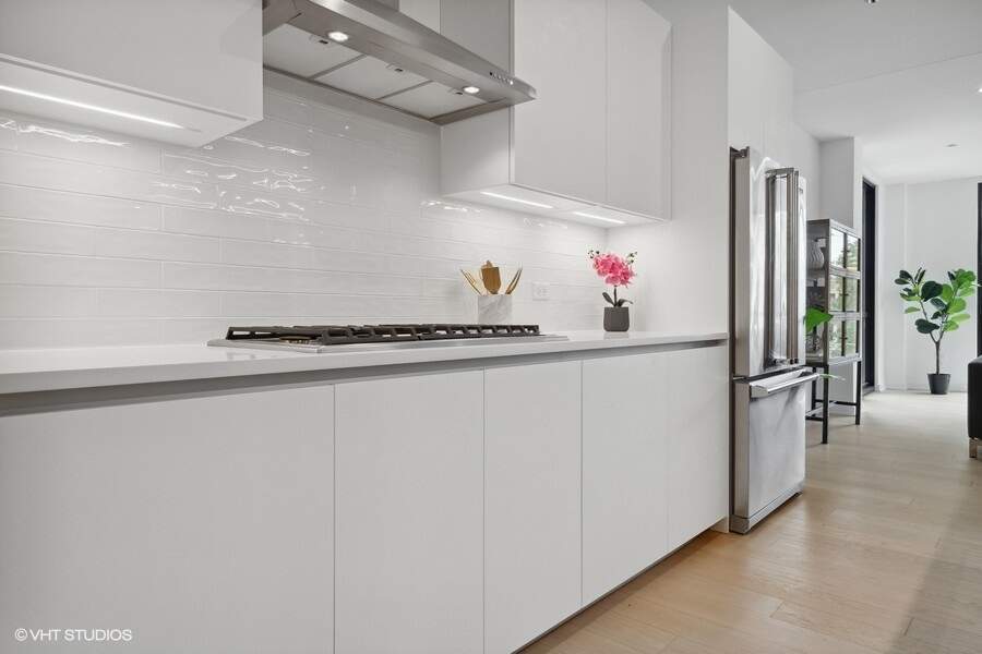 Private full-floor residence detail at Park Tower