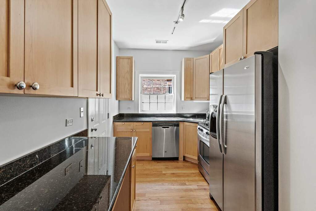 Designer kitchen and refined entertaining spaces