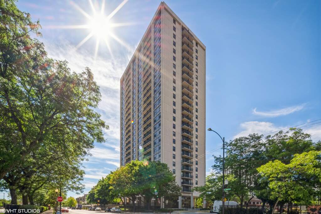 2605 S Indiana Avenue #1907 property in Chicago