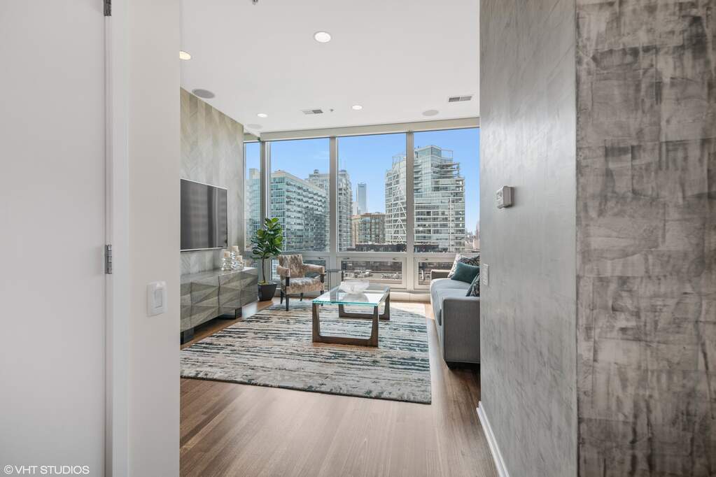 Luxury living space with panoramic Chicago views
