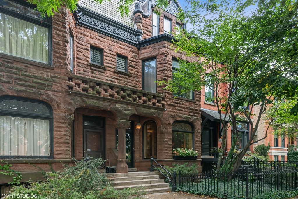 817 W Belden Avenue property in Chicago