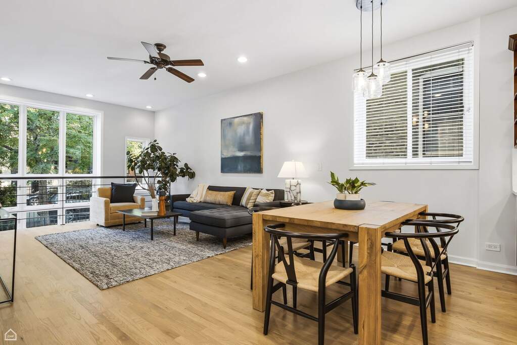 Private full-floor residence detail at Park Tower
