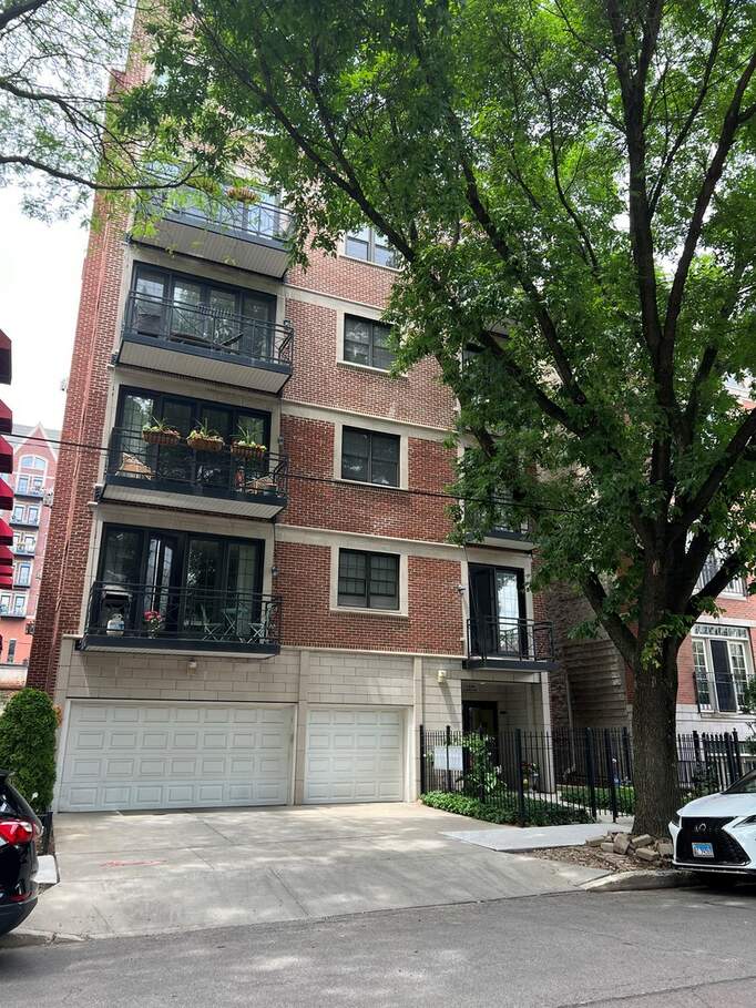 1446 N North Park Avenue #3F property in Chicago