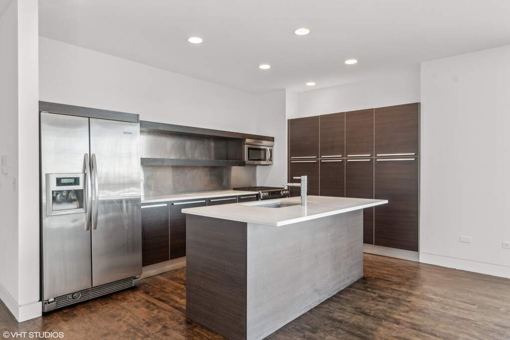 Luxury living space with panoramic Chicago views