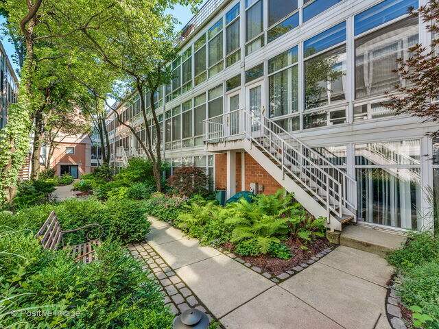 1980 N Maud Avenue #E property in Chicago