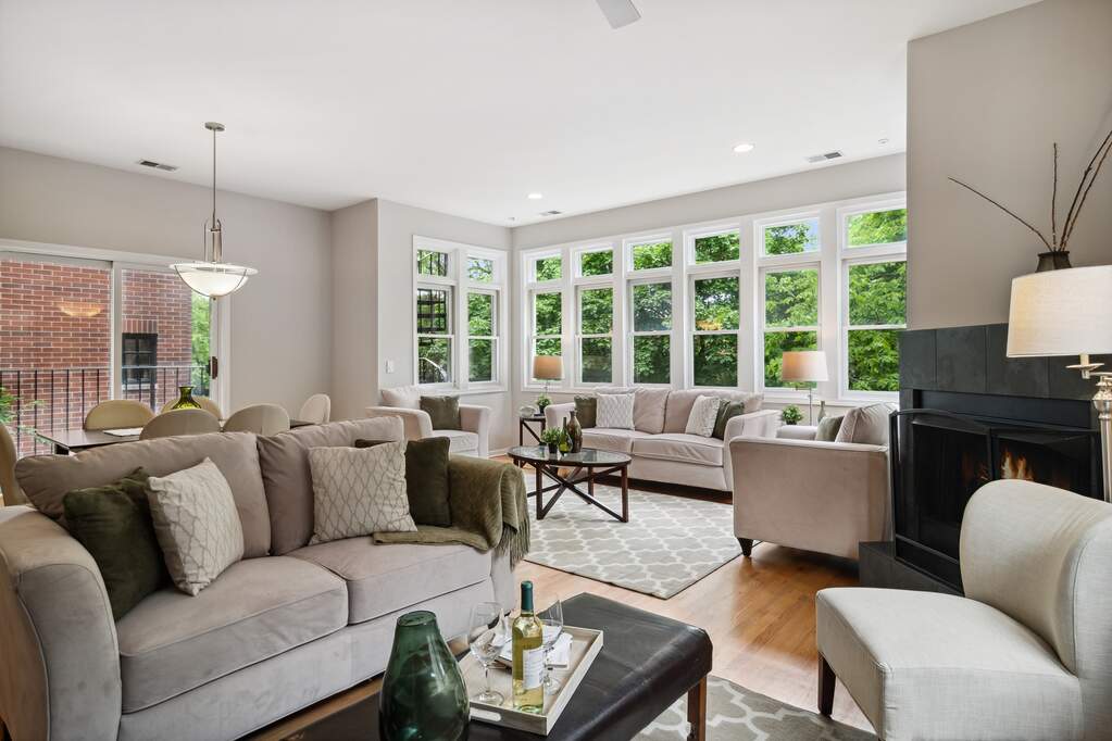 Luxury living space with panoramic Chicago views