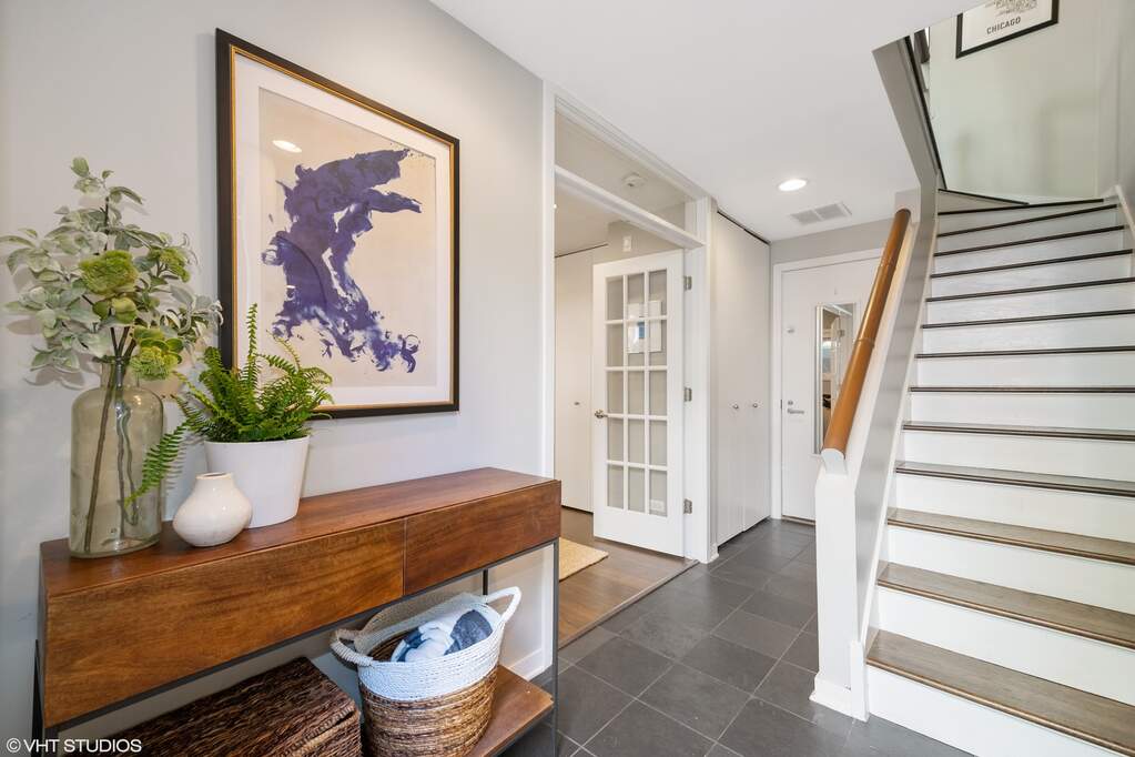 Designer kitchen and refined entertaining spaces