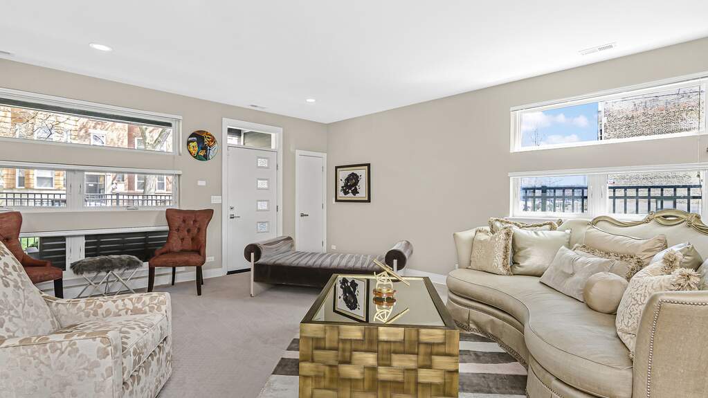 Luxury living space with panoramic Chicago views