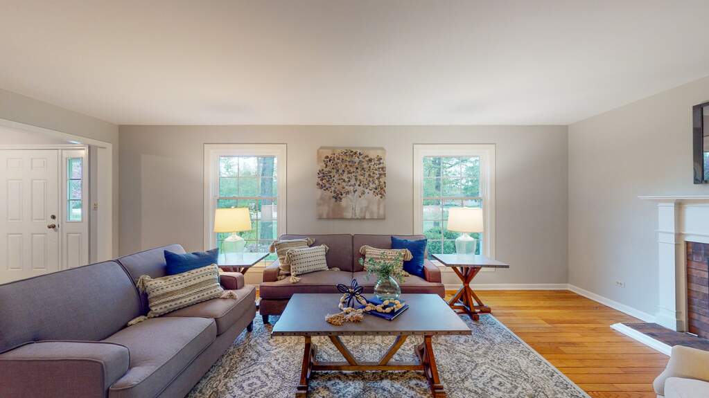 Luxury living space with panoramic Chicago views