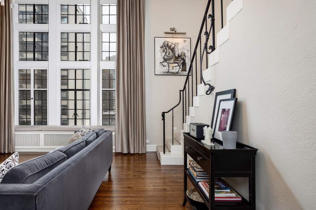 Luxury living space with panoramic Chicago views