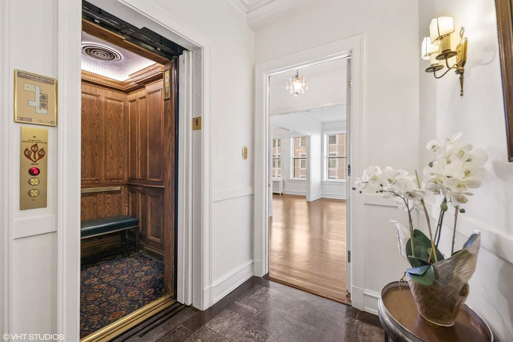 Park Tower penthouse interior at 800 North Michigan Avenue