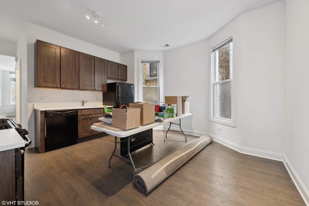 Private full-floor residence detail at Park Tower